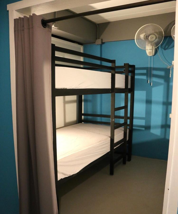 Stamps Backpackers Hostel Chiang Mai Bagian luar foto